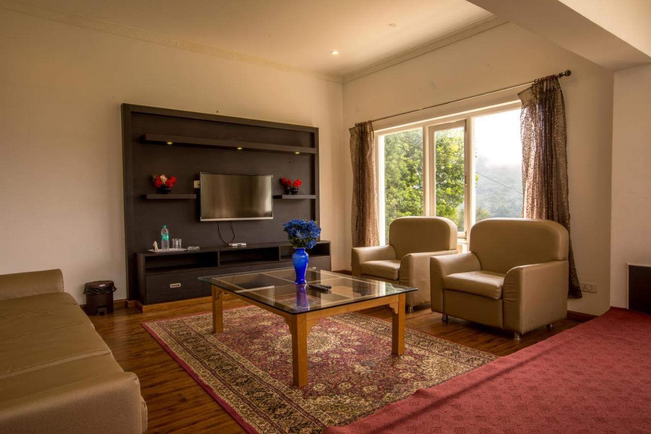 Atrium Grande Hotel Ooty Kültér fotó